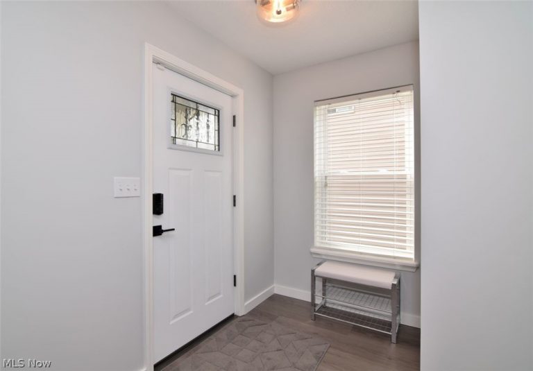 2092 81st Street, Cleveland, OH - Photo 6