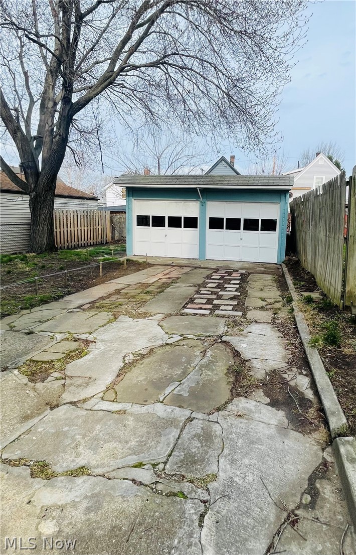 3560 65th Street, Cleveland, OH - Photo 3