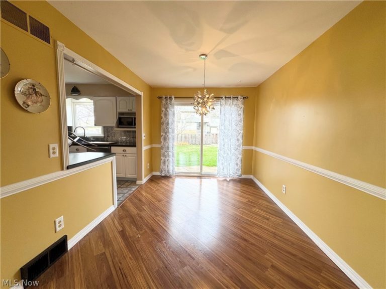 1945 Farmdale Avenue, Mineral Ridge, OH - Photo 5