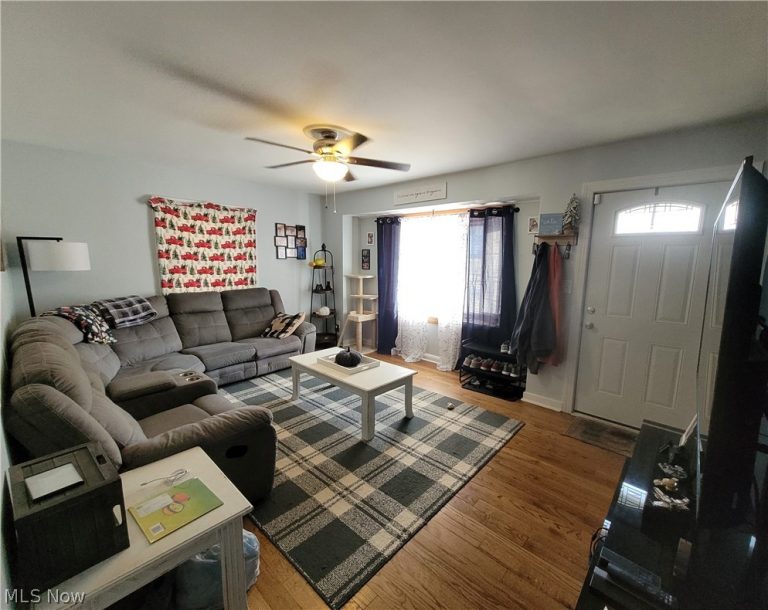 1682 Sunset Avenue, Akron, OH - Photo 2
