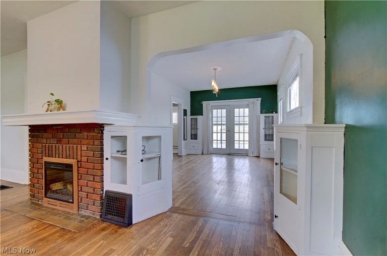 4096 160th Street, Cleveland, OH - Photo 6