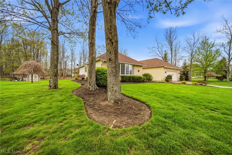 7285 Summerhill Drive, Concord Twp, OH - Photo 2