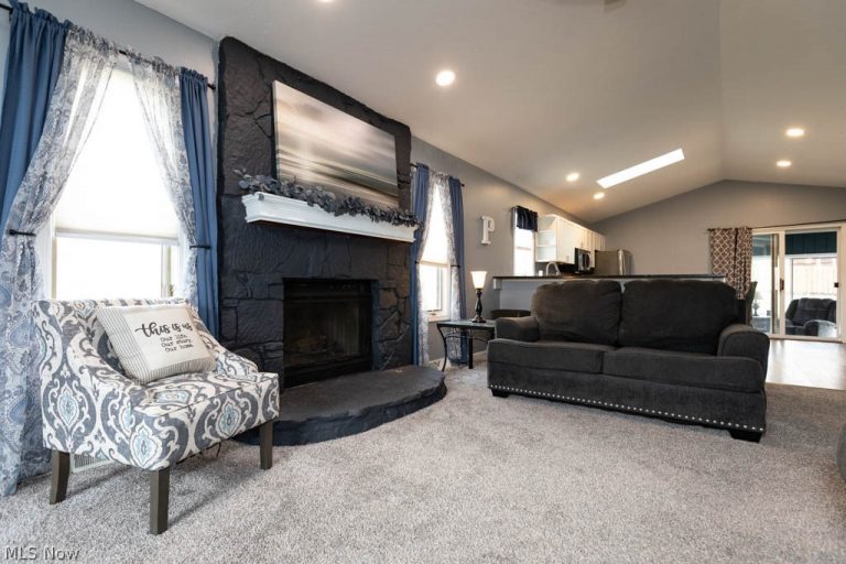 9504 Hoose Road, Mentor, OH - Photo 6