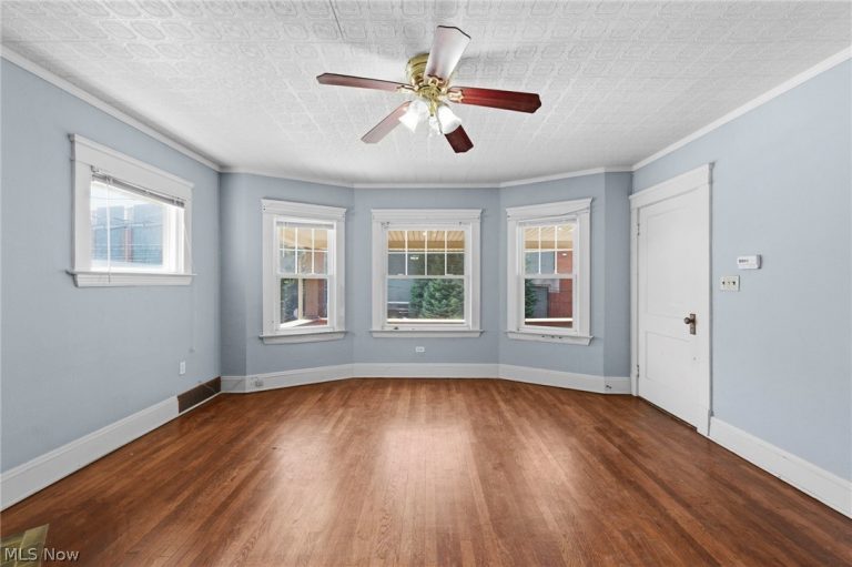 1627 118th Street, Cleveland, OH - Photo 2