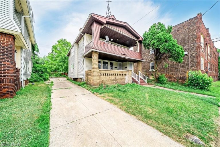 505 149th Street, Cleveland, OH - Photo 2