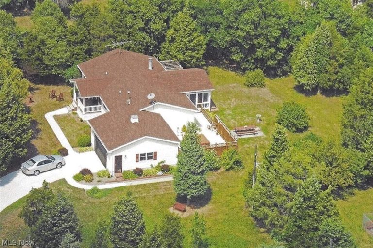110 Pickerel, Kelleys Island, OH - Photo 3