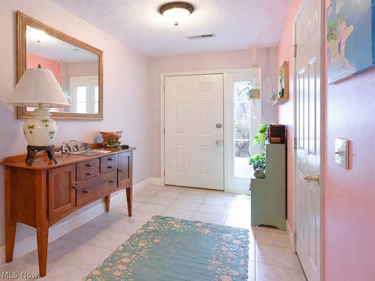 658 2nd Street #4, Fairport Harbor, OH - Photo 5
