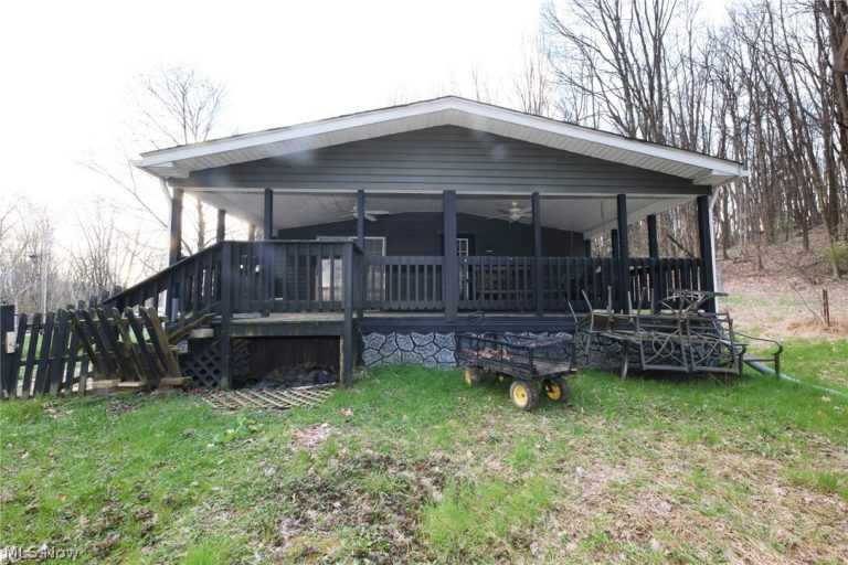 961 Glendale Road, New Cumberland, WV - Photo 5