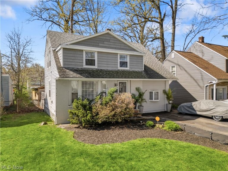 19406 Wickfield Avenue, Warrensville Heights, OH, 44122