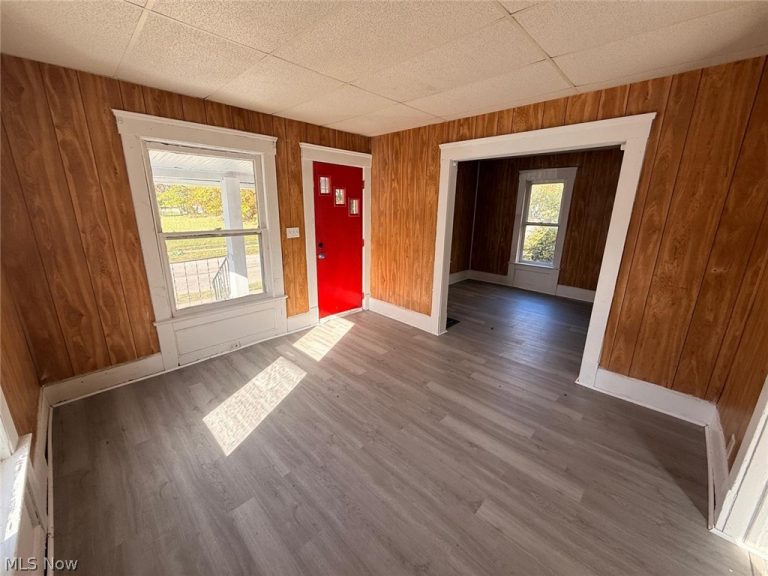 983 141st Street, Cleveland, OH - Photo 3