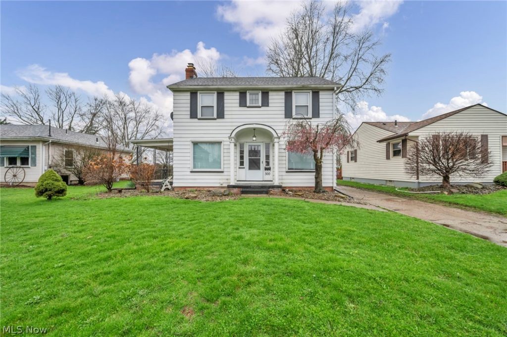 300 Russell Avenue, Niles, OH