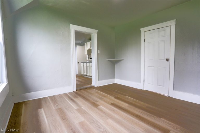 3514 58th Street, Cleveland, OH - Photo 6