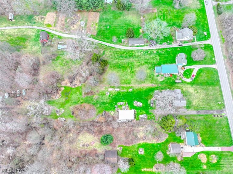 2242 Dock Road, Madison, OH - Photo 5