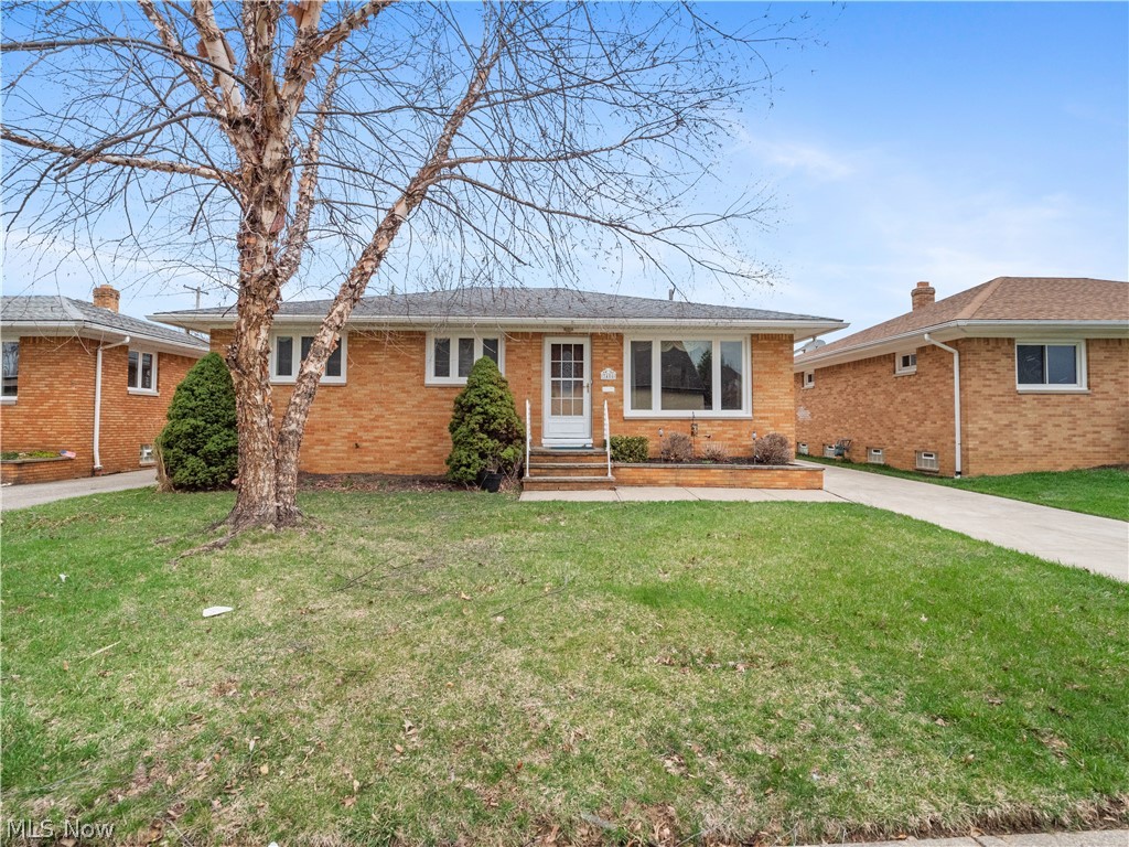 3406 Marioncliff Drive, Parma, OH