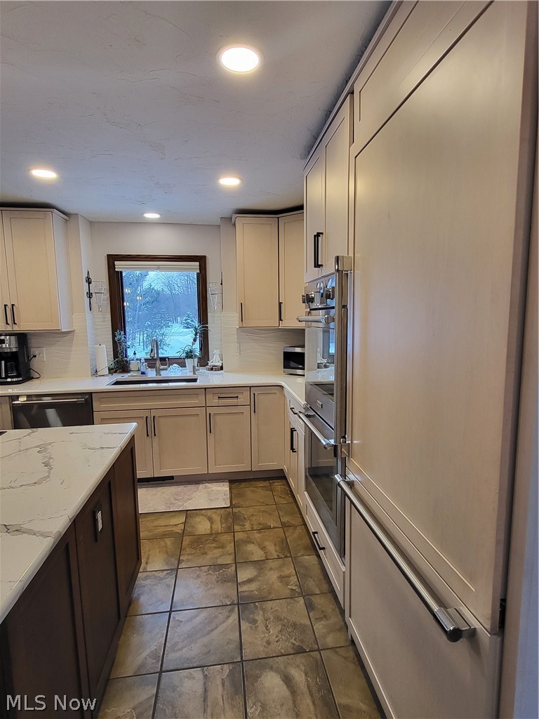 1882 Meadow Drive, Hinckley, OH - Photo 5