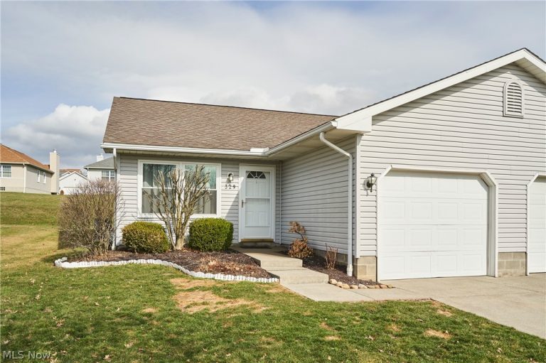 329 Spruce Street, Barberton, OH, 44203