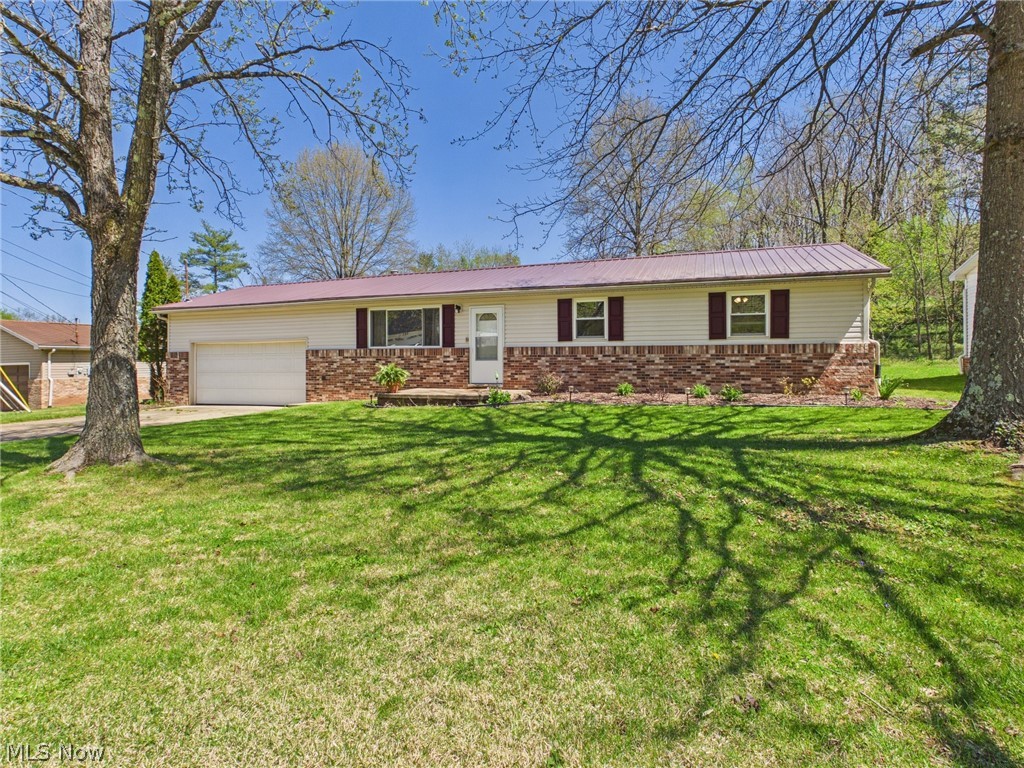 254 Suzanne Street, Washington, WV