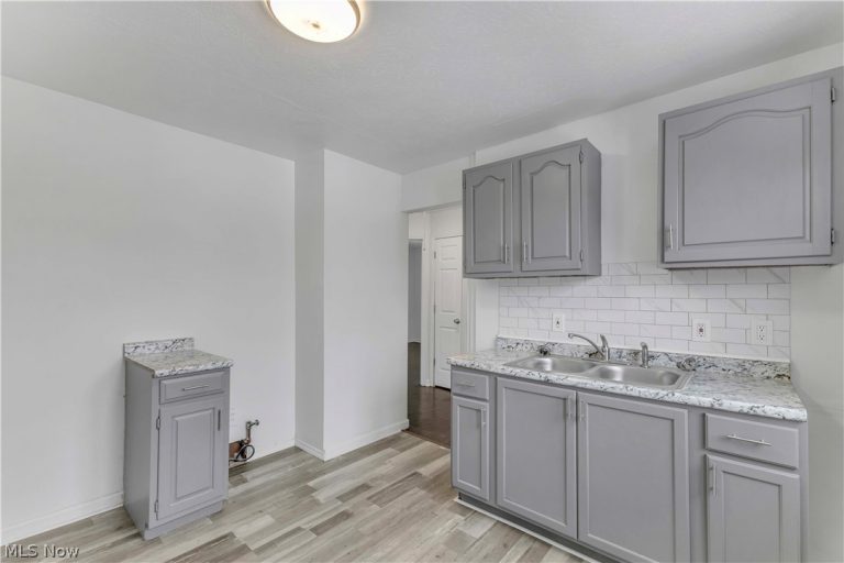 3662 117th Street, Cleveland, OH - Photo 5