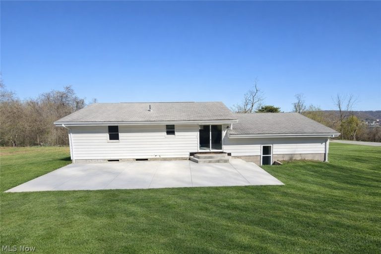 57585 Patty Mine Road, Martins Ferry, OH - Photo 4