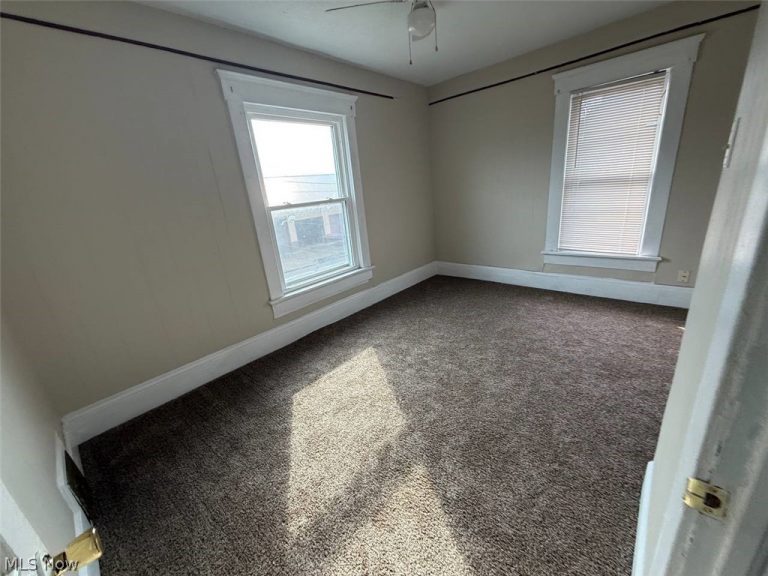 2329 Winfield Way, Canton, OH - Photo 3