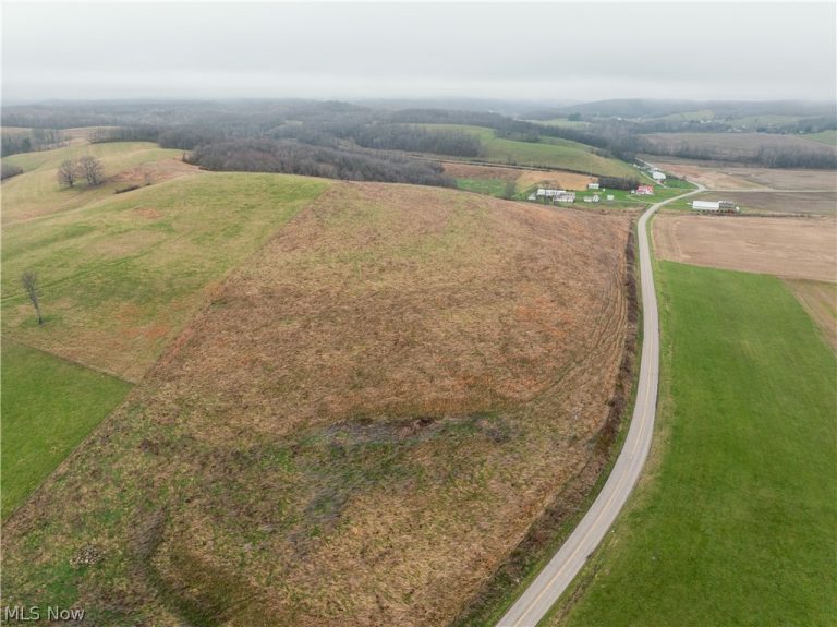 Licking Valley Road, Frazeysburg, OH - Photo 4