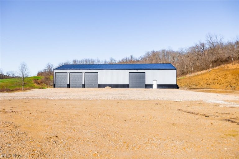 37850 Cadiz Dennison Road, Cadiz, OH - Photo 2