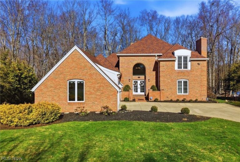 309 High Bluff, Aurora, OH, 44202