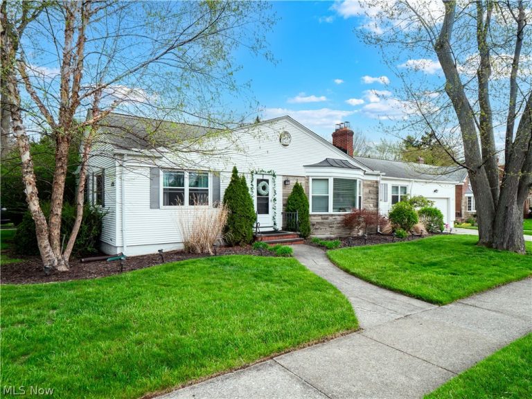 4765 220th Street, Fairview Park, OH - Photo 2
