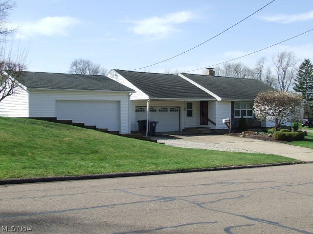 1366 Alphada Avenue, Akron, OH - Photo 4