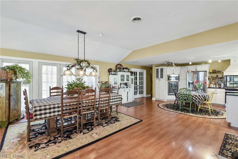 4004 Cook Road, Medina, OH - Photo 6