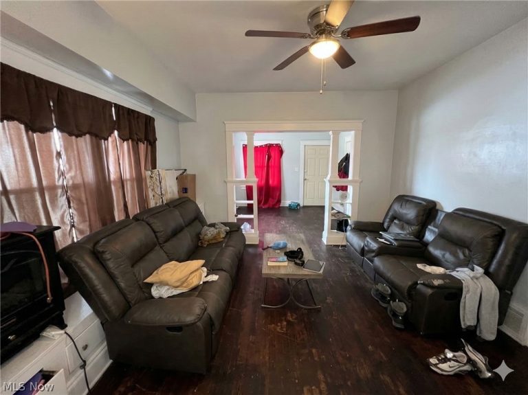 10112 Aetna Road, Cleveland, OH - Photo 4