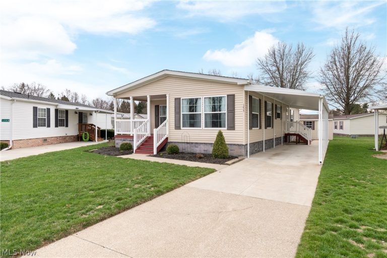 177 D Street, Navarre, OH - Photo 2