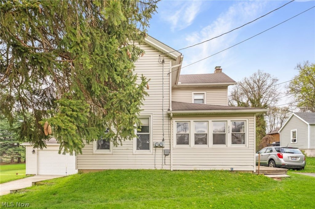228 Portage, Doylestown, OH