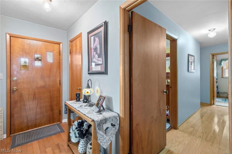 3287 Broadhaven Avenue, Massillon, OH - Photo 5