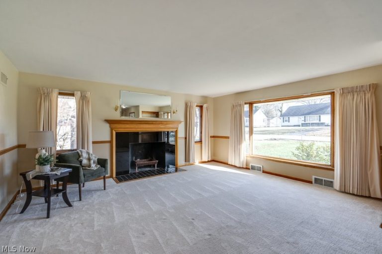 3917 Crestwood Street, Canton, OH - Photo 4