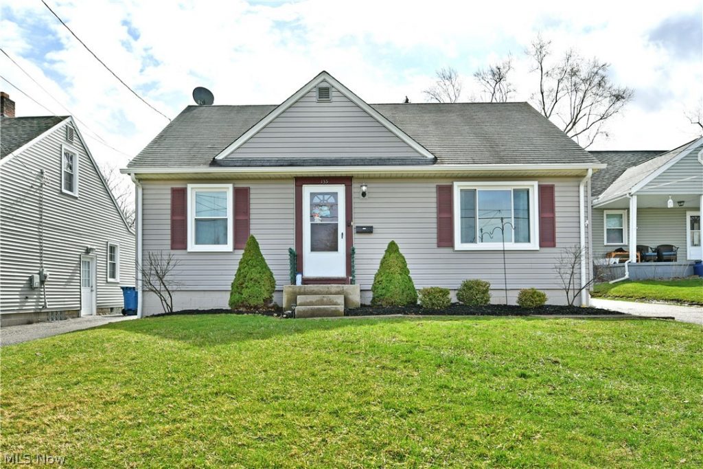 135 Clingan Street, Hubbard, OH