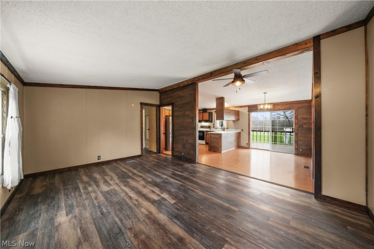 8698 Pierce Road, Garrettsville, OH - Photo 6