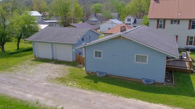 179 Grover Street, Killbuck, OH - Photo 2