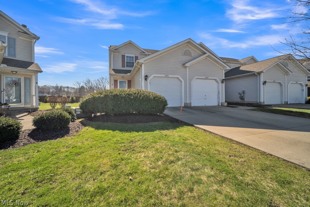 34955 Northview Circle, North Ridgeville, OH