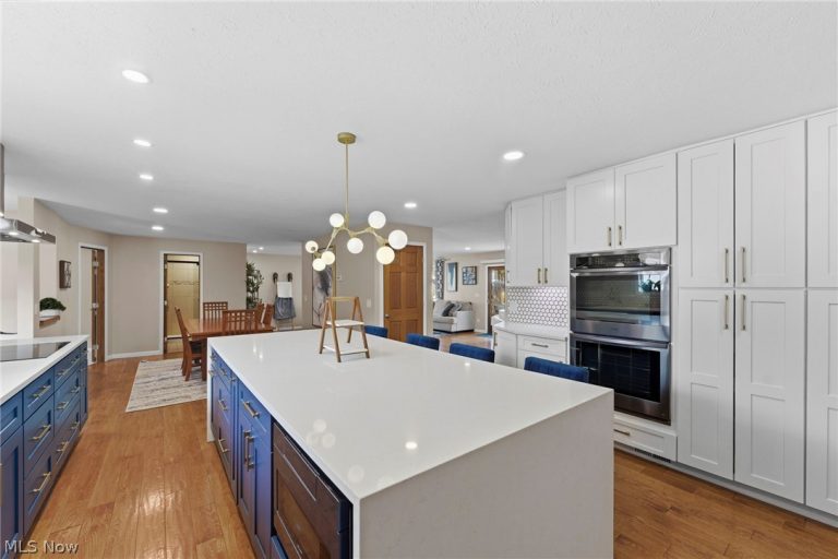 13876 Olde Orchard Road, Strongsville, OH - Photo 5
