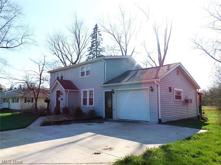 303 Market Street, Jefferson, OH - Photo 4