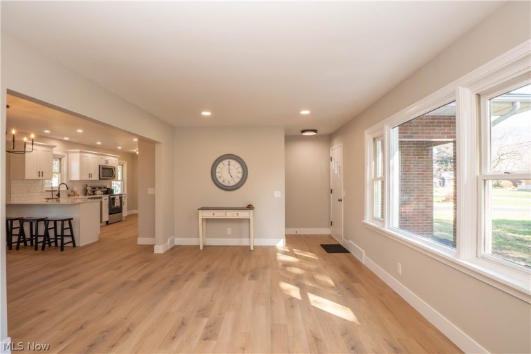 2849 Wise Avenue, Canton, OH - Photo 5