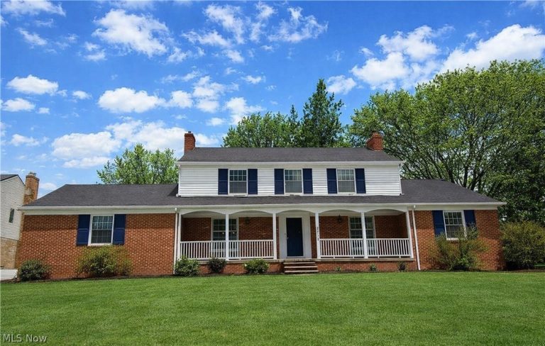 22350 Woodland Road, Shaker Heights, OH, 44122