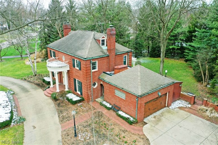 641 Fairway Drive, Warren, OH - Photo 3