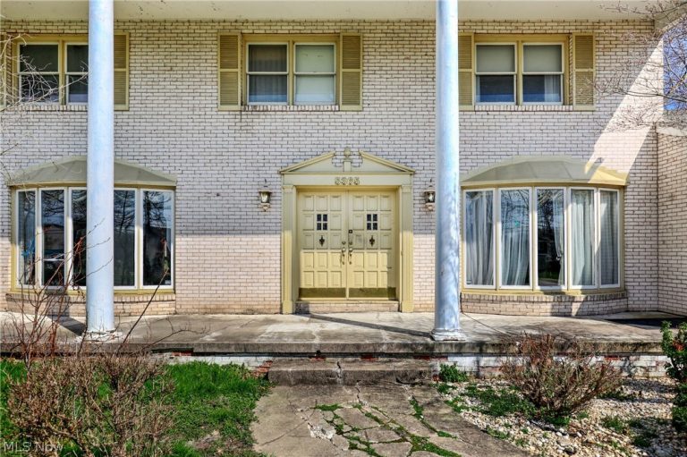 5365 Sampson Drive, Girard, OH - Photo 4