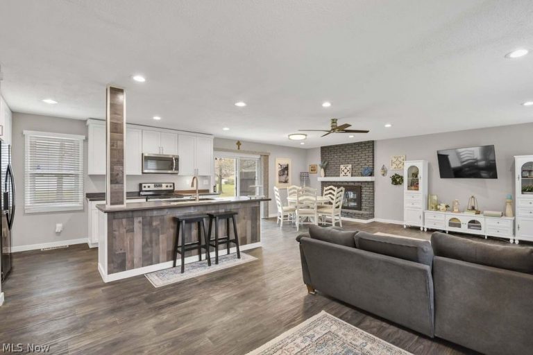 5047 Shady Moss Lane, North Ridgeville, OH - Photo 8