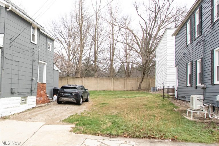 1915 123rd Street, Cleveland, OH - Photo 6