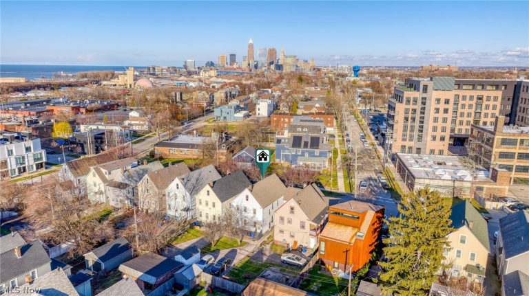 1356 58th Street, Cleveland, OH - Photo 3