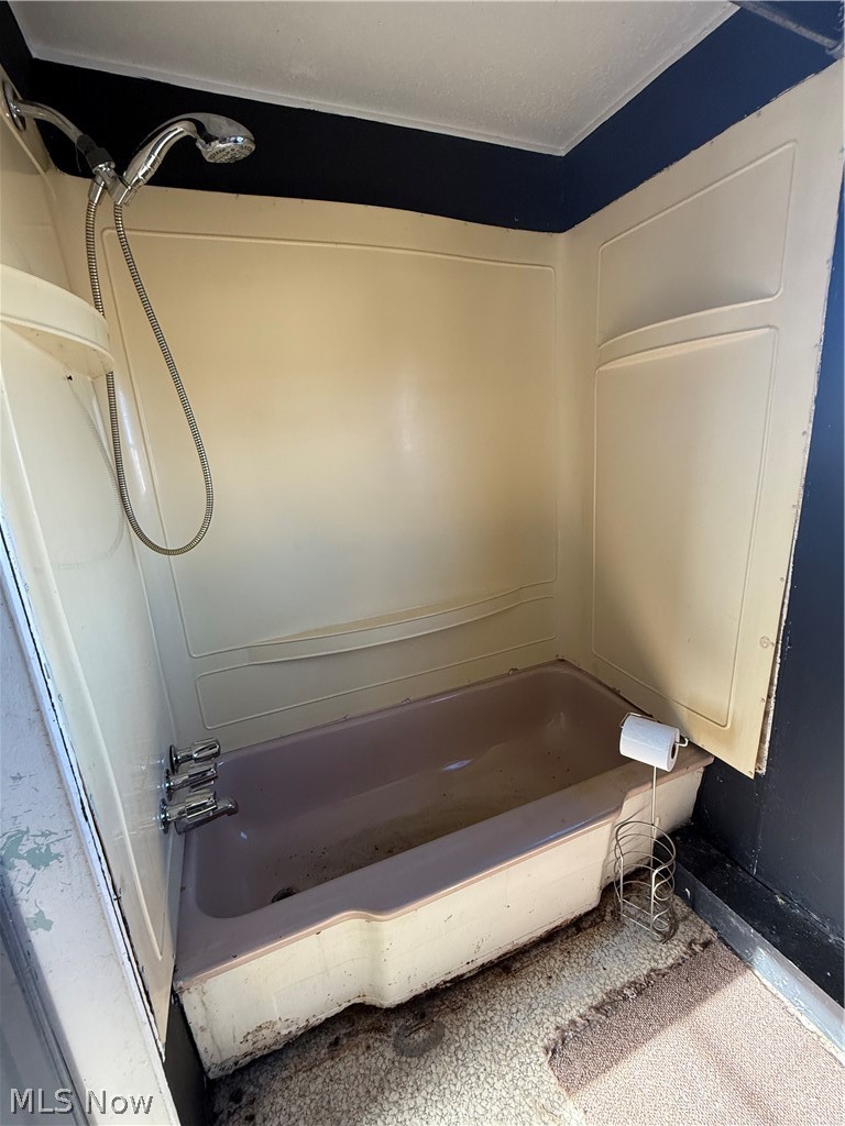 201 Pear Street #9, Bethesda, OH - Photo 5