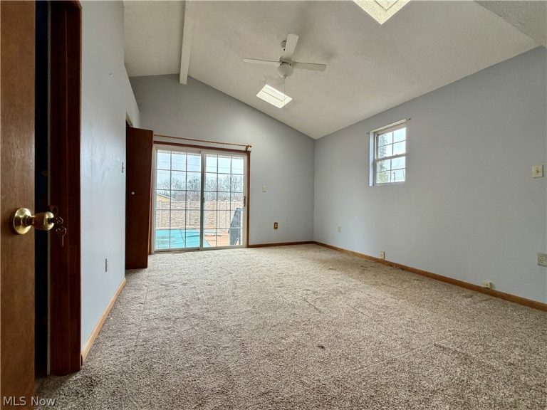 3945 Mill Drive, Zanesville, OH - Photo 6
